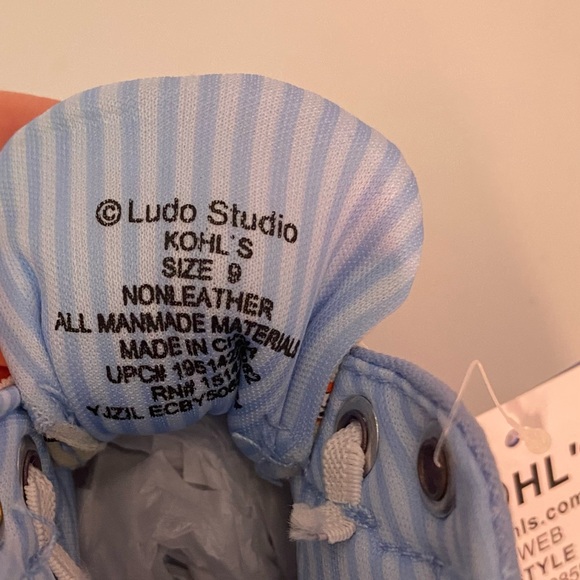 Bluey Toddler Boy High Top Sneakers size 9 - Picture 9 of 9